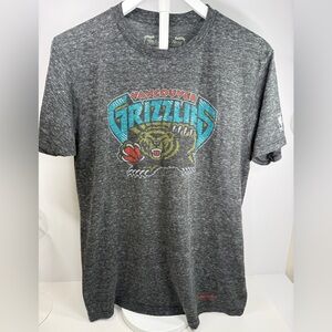 Mitchell & Ness 🏀 Vancouver Grizzlies Tee